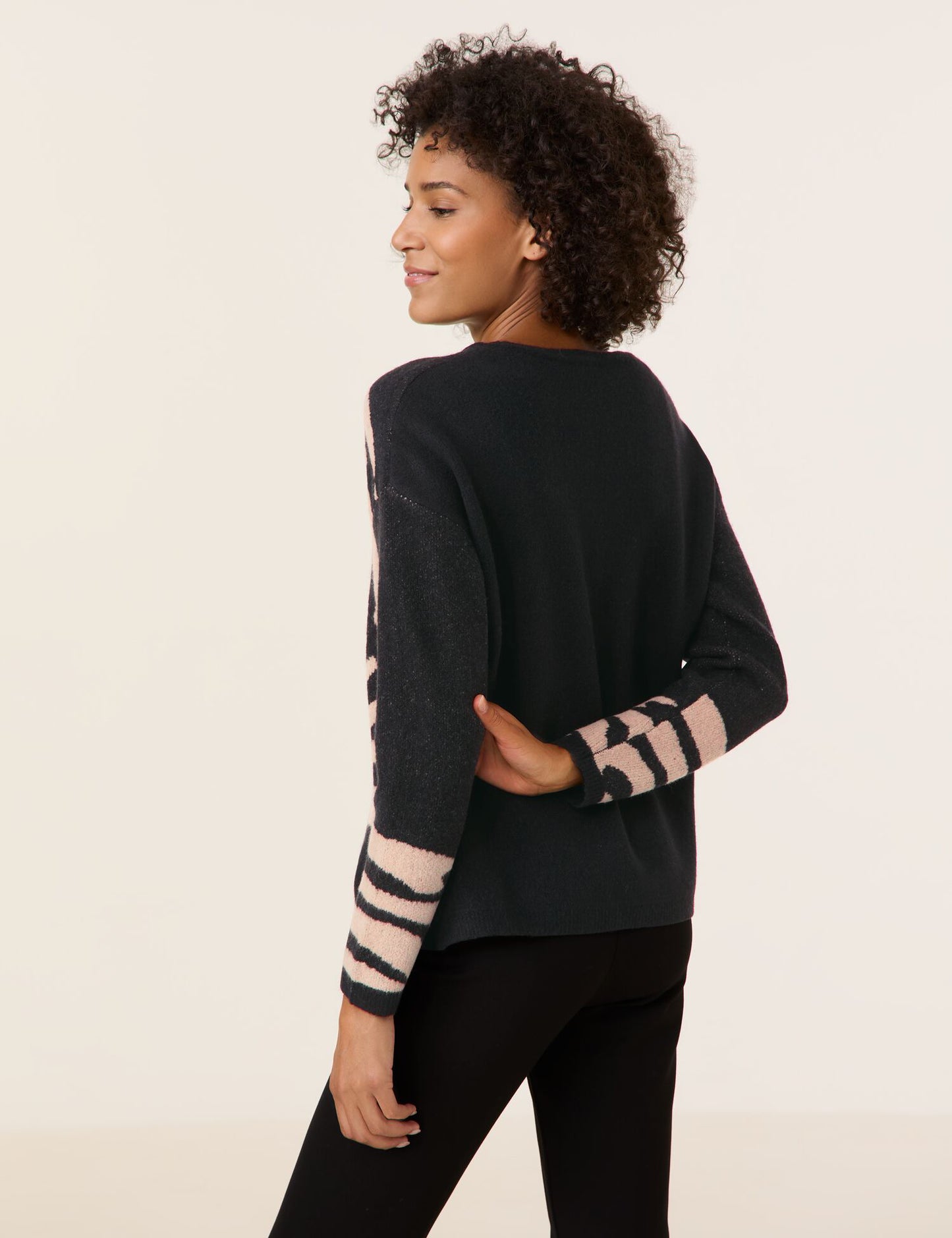 Strickpullover mit floralem Intarsien-Muster
