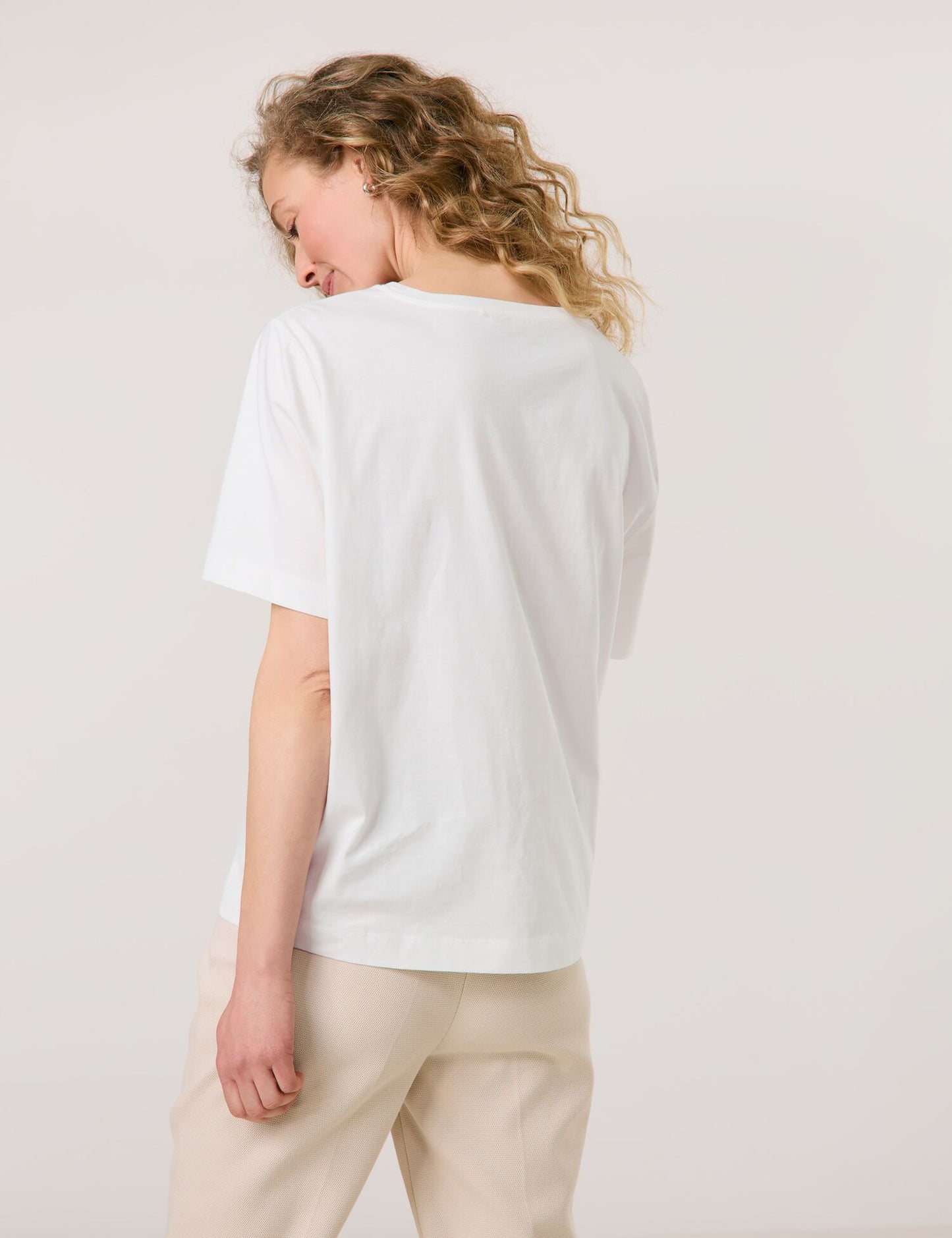 Halbarmshirt mit schimmerndem Frontprint