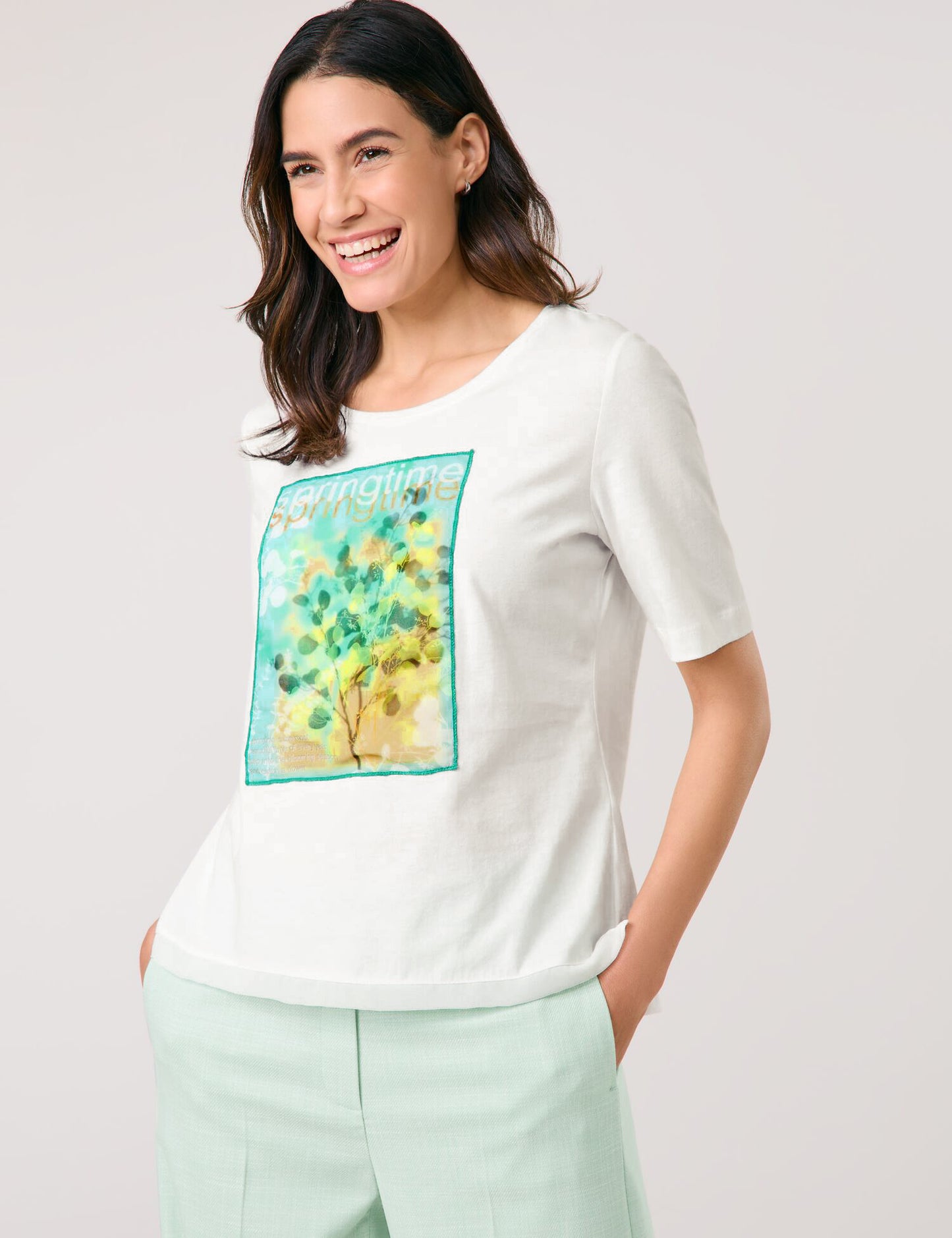 Halbarmshirt mit Frontprint aus Chiffon
