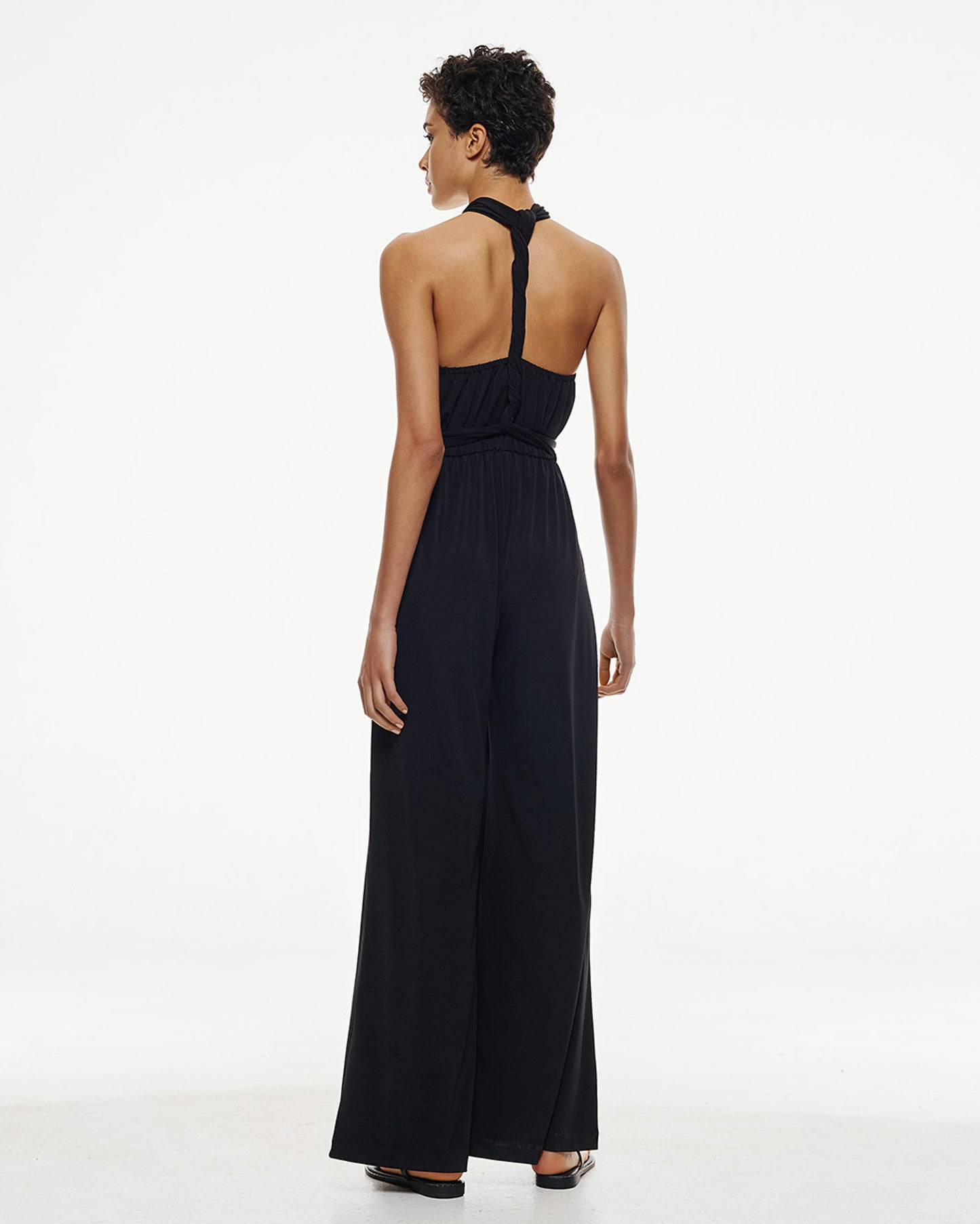 Jumpsuit with a cut-out