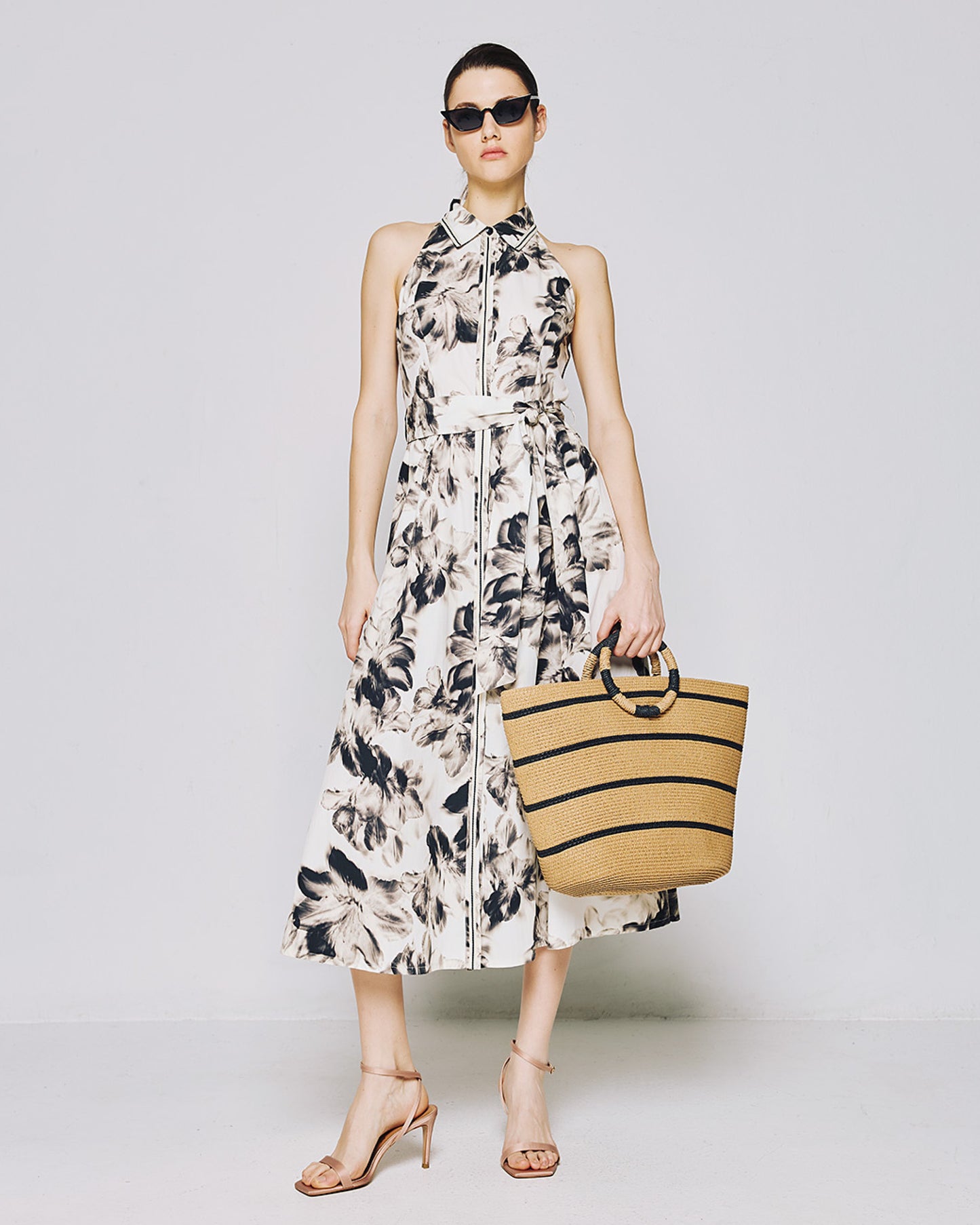 Floral flared dress with a belt