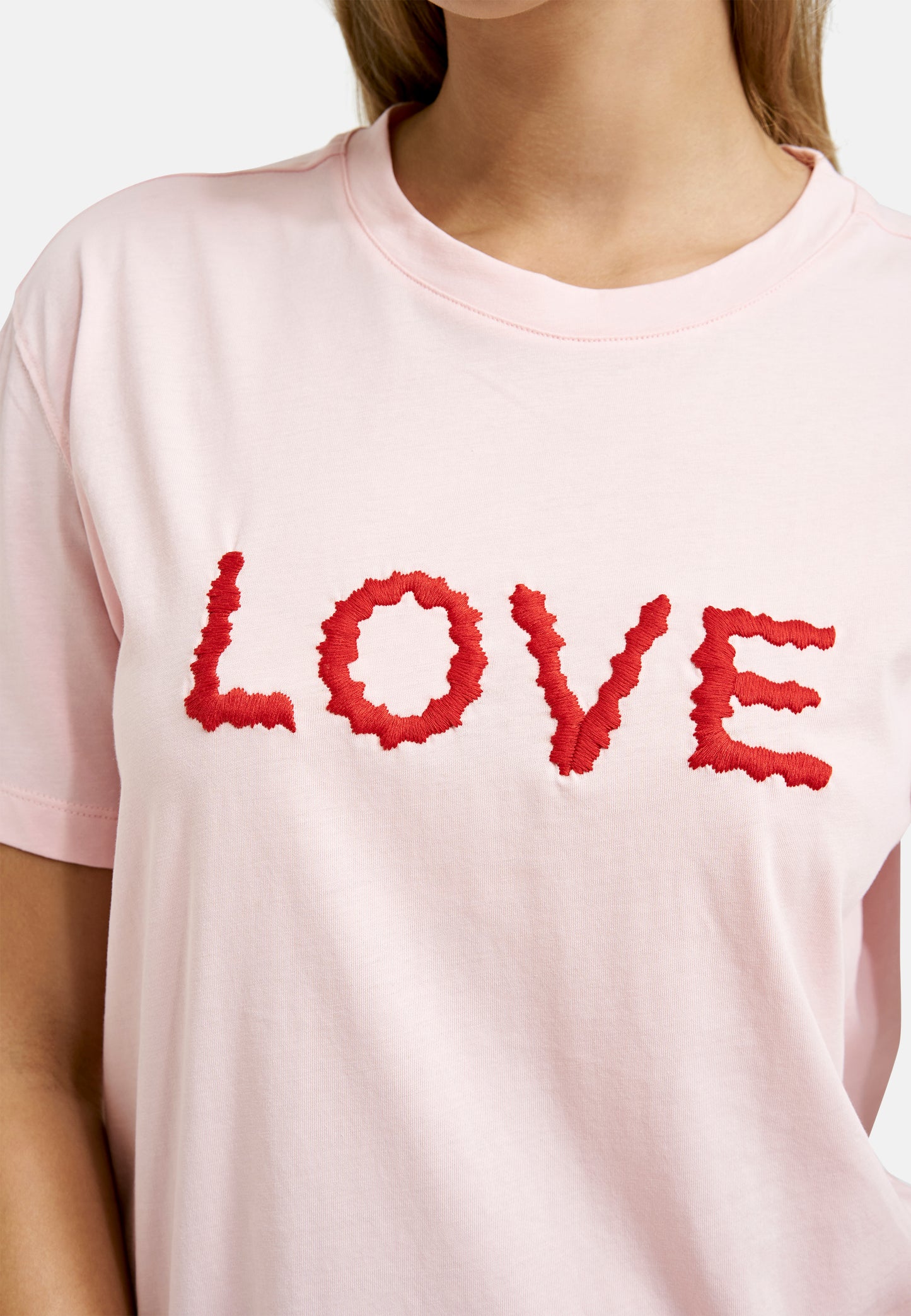 T-Shirt 3D embroidery