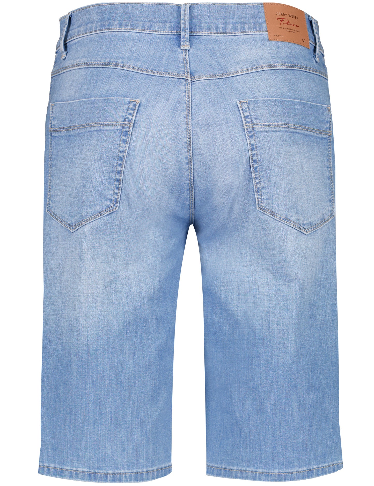 Bermuda KIA꞉RA RELAXED FIT