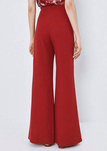 Wide-leg pants
