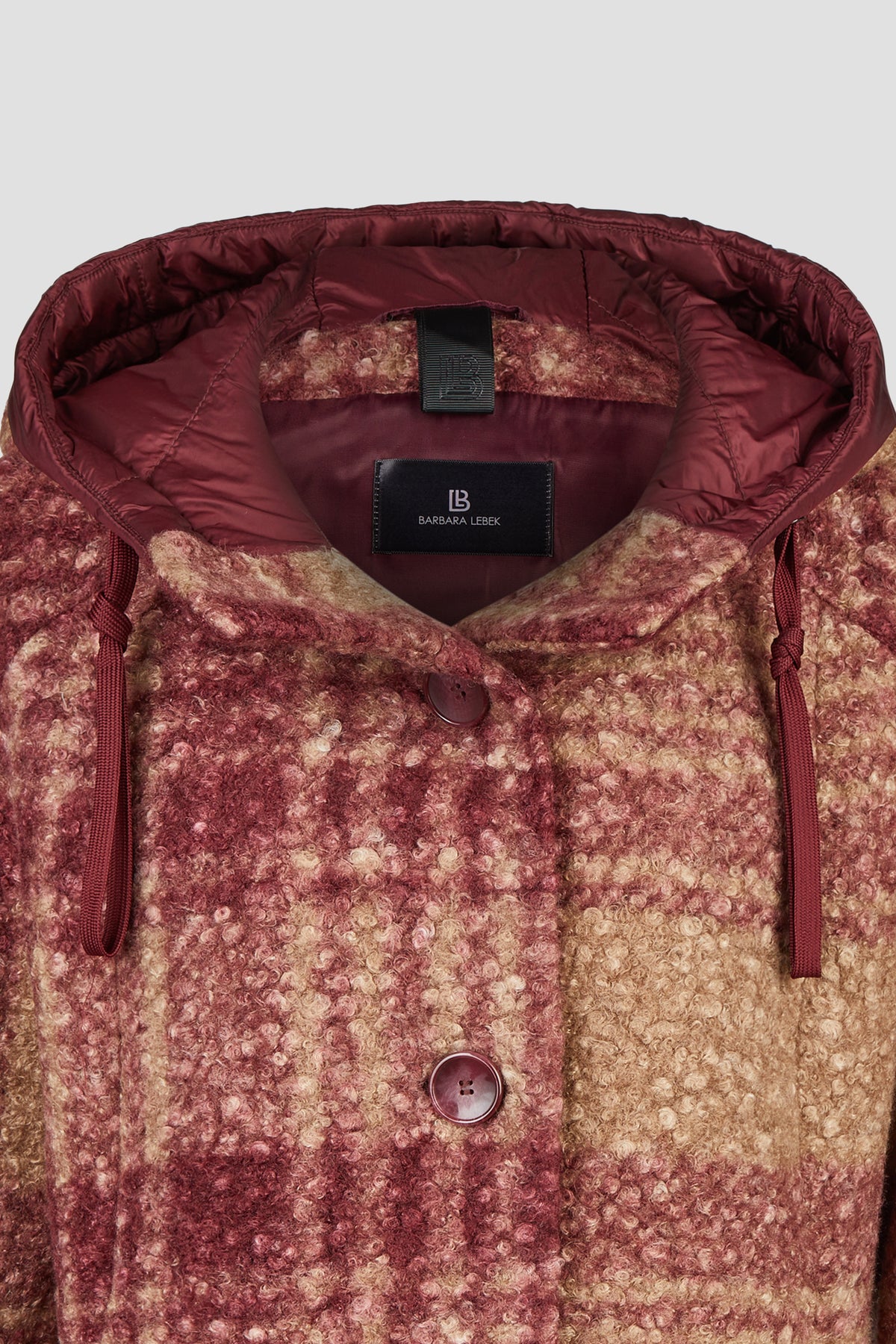 Wolljacke mit Kapuze