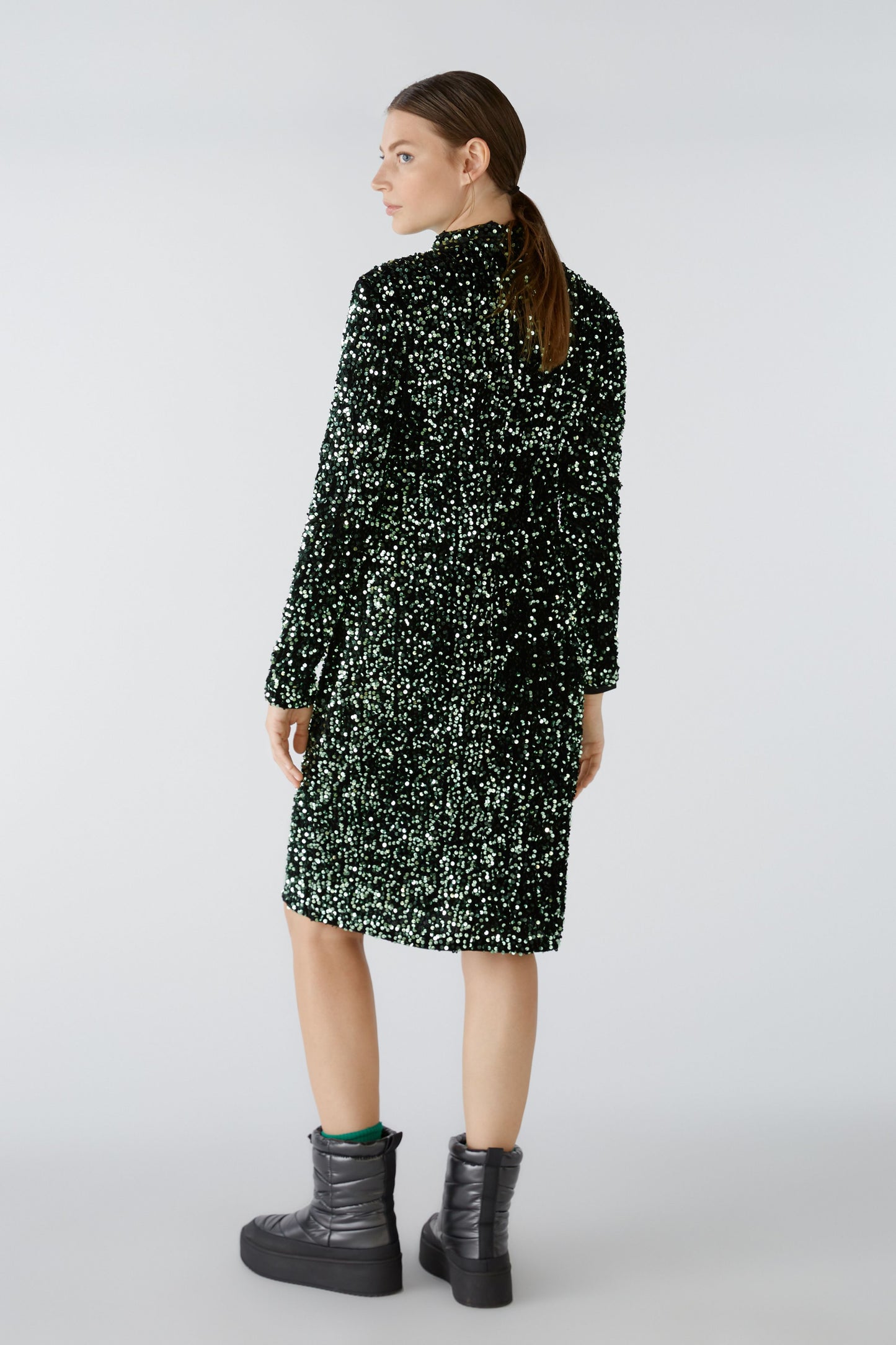 Kleid aus Samt mit Pailletten