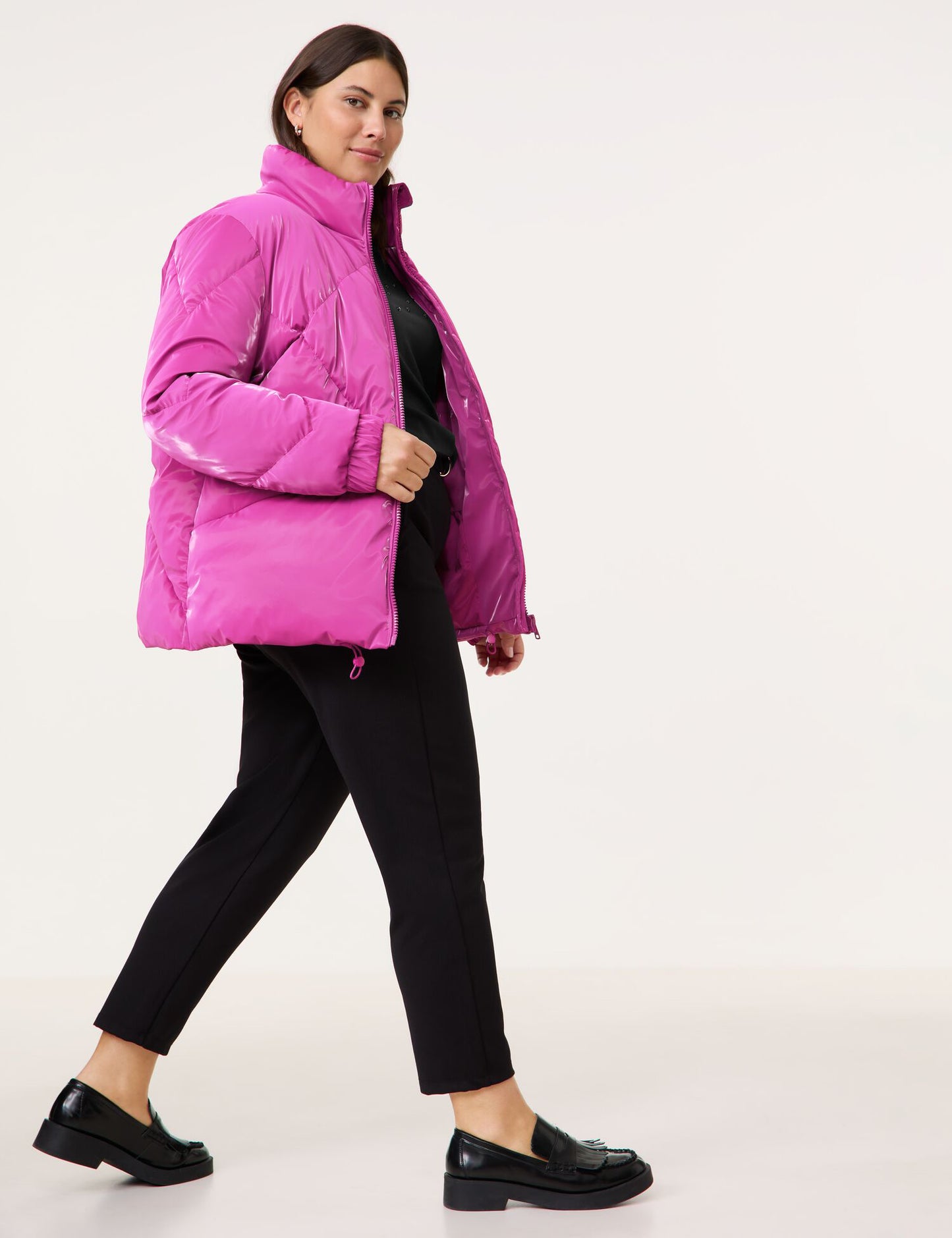Steppjacke mit Shiny-Effekt