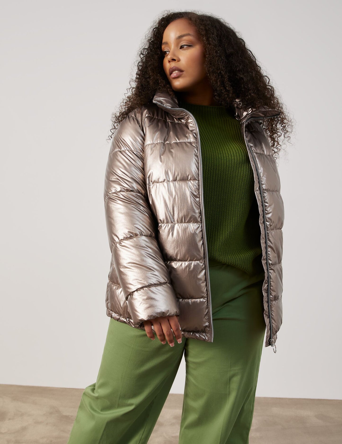 Steppjacke mit Metallic-Optik