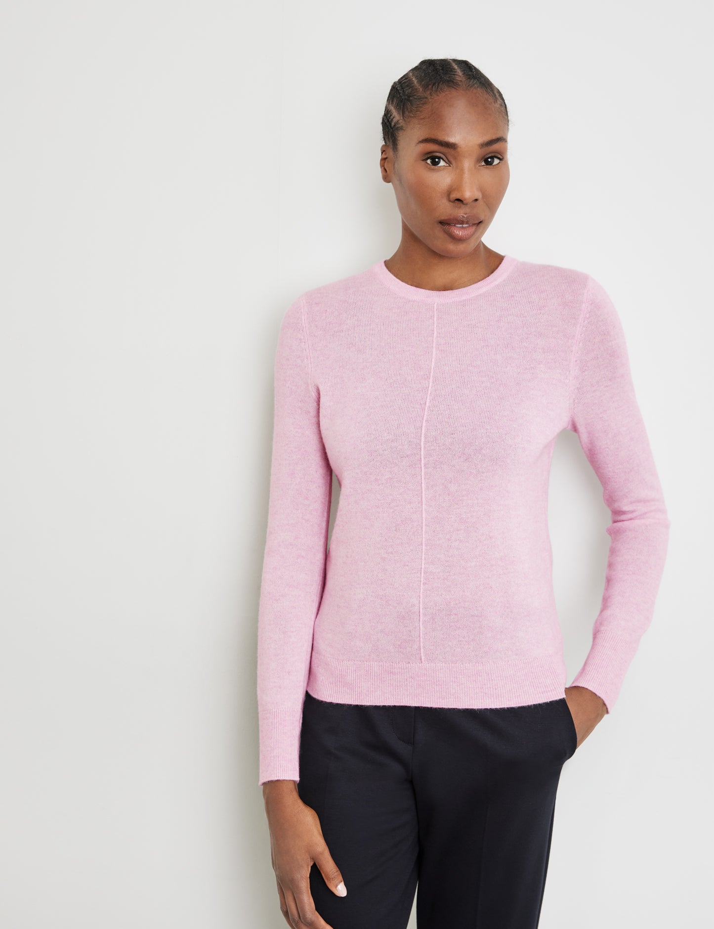 Langarmpullover mit Längsbiese und Kaschmiranteil