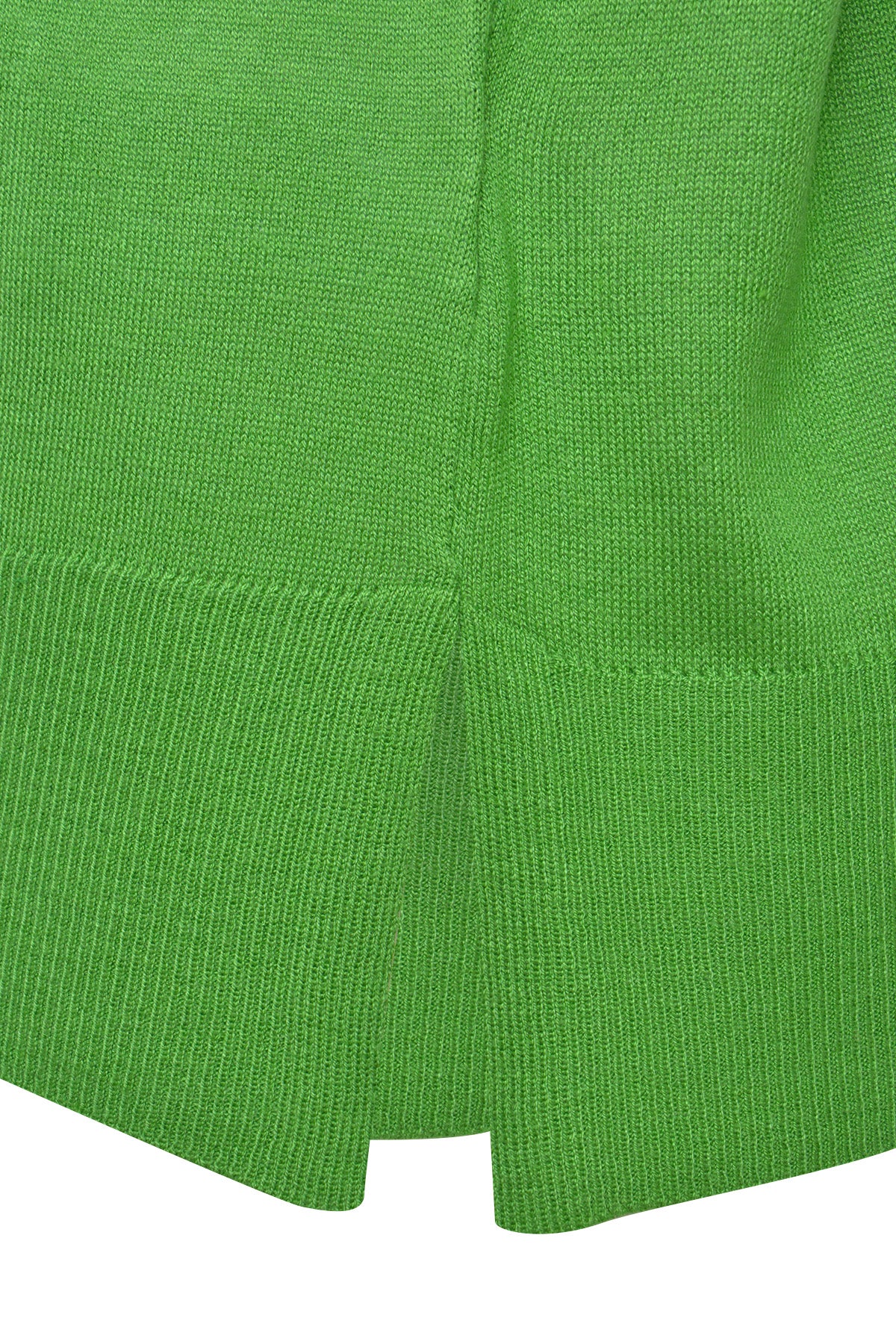 Pullover with roundneck and raglan 1/1 sleeves