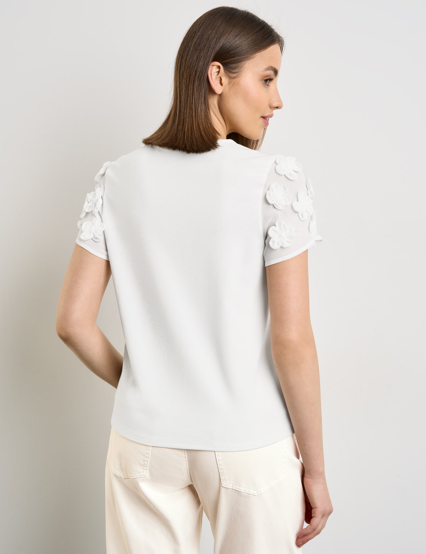 T-Shirt mit Blüten-Dekor