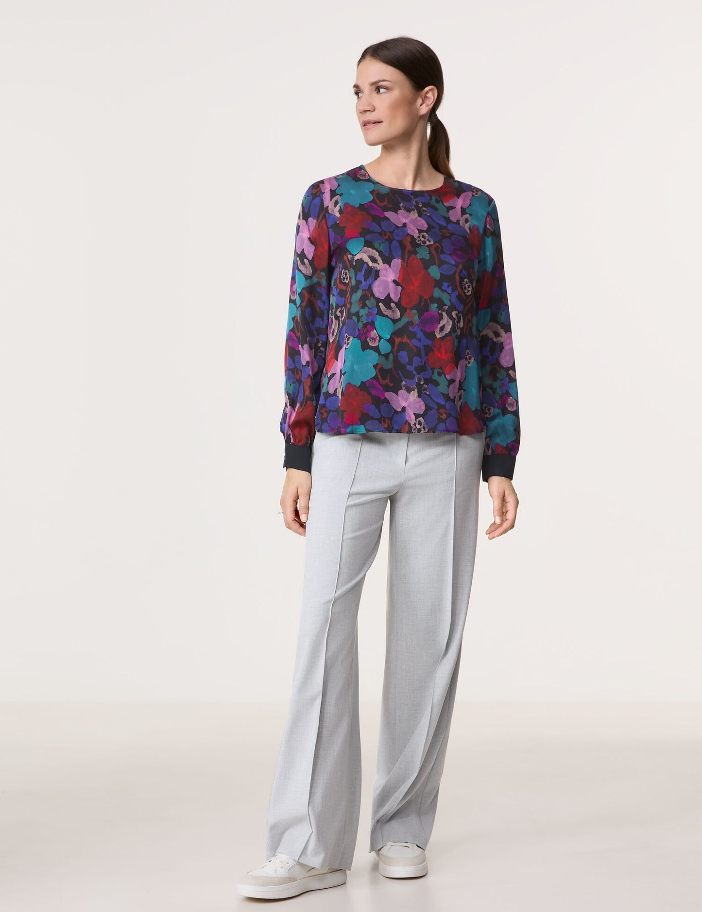 Floral gemusterte Langarmbluse