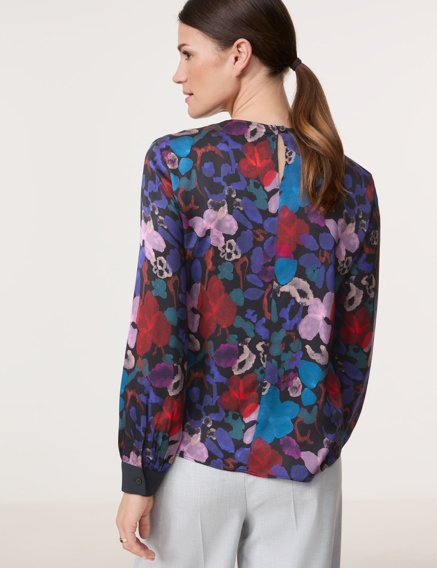 Floral gemusterte Langarmbluse
