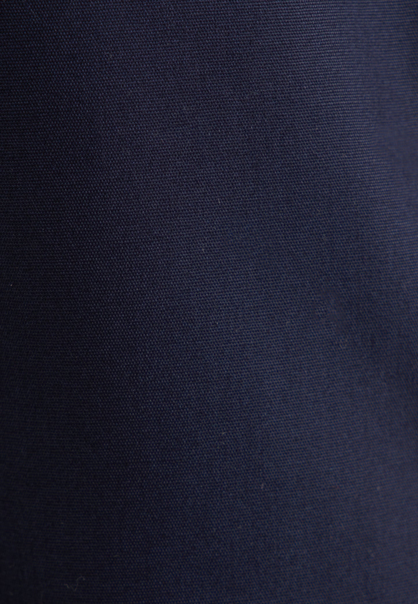 KELCHKRAGENBLUSE