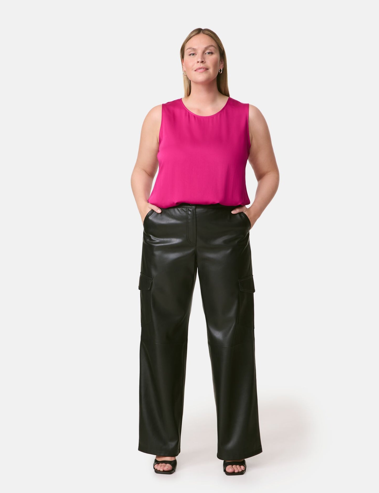 Cargohose in Leder-Optik