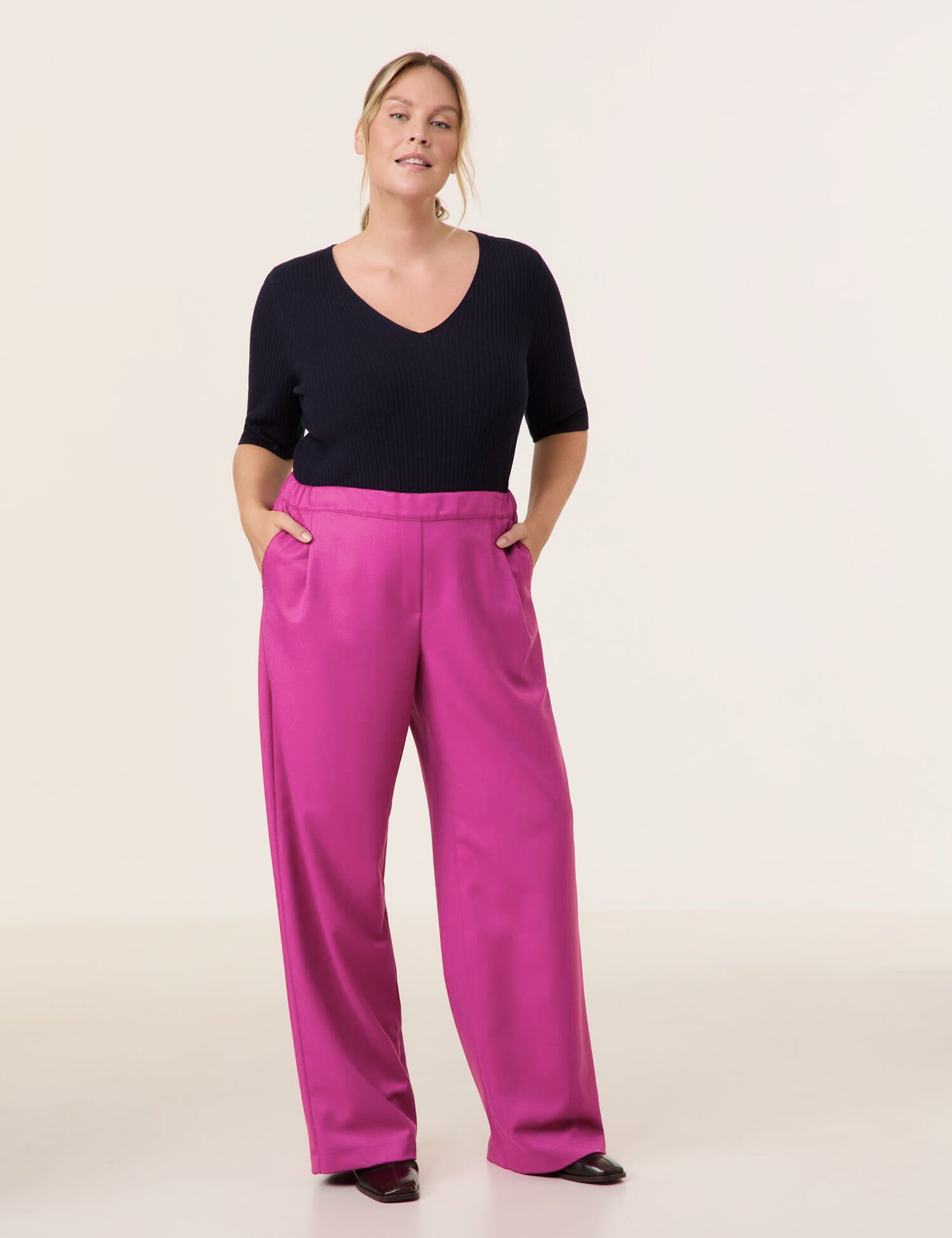 Elegante Hose mit weitem Bein Carlotta