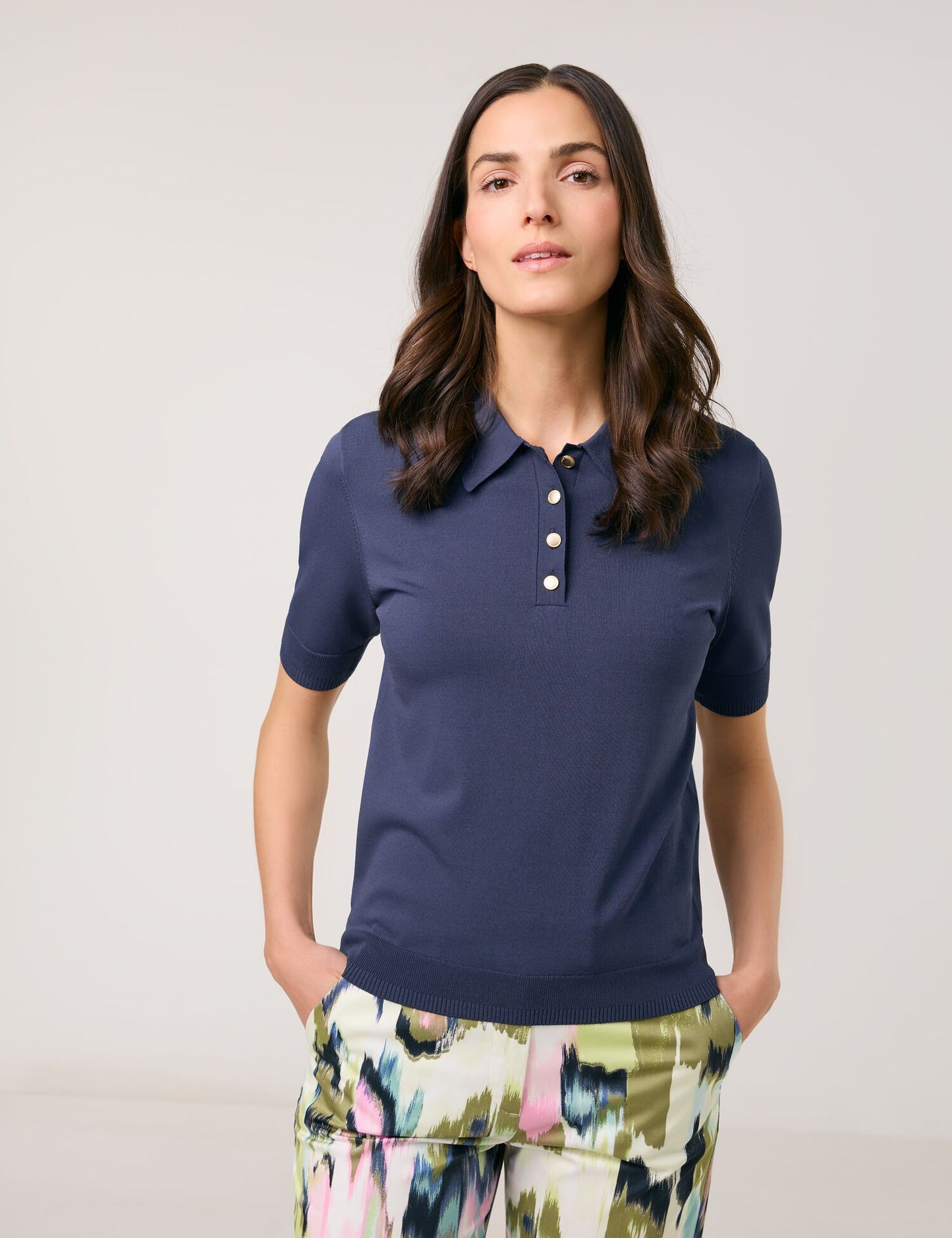 Kurzarmpullover im Polo-Look