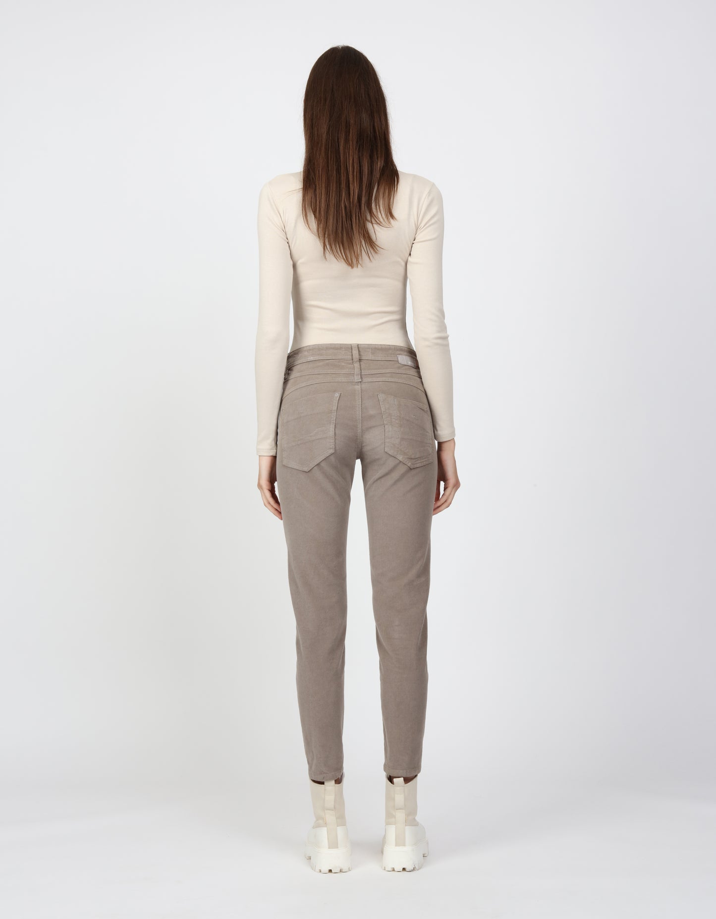 94AMELIE  - relaxed fit