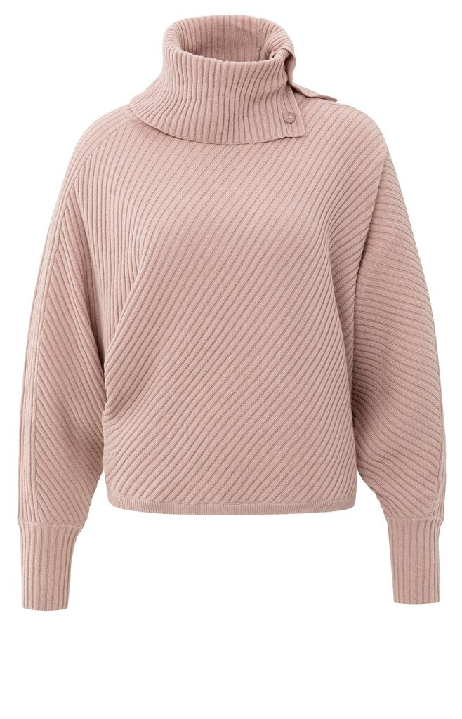 Pullover mit hohem Kragen