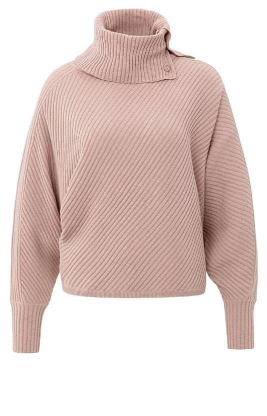 Pullover mit hohem Kragen