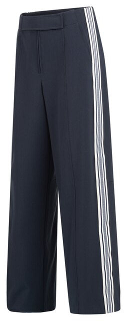 Hose mit seitlichen Streifen