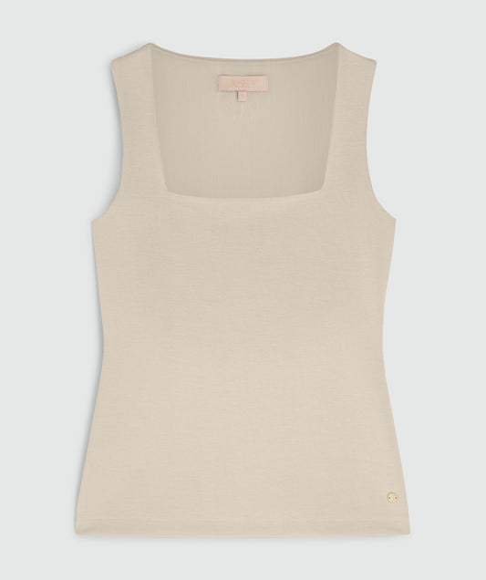 LINDE Slim Fit Top