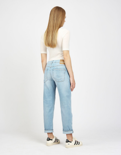 NADIA CROPPED - boyfriend fit