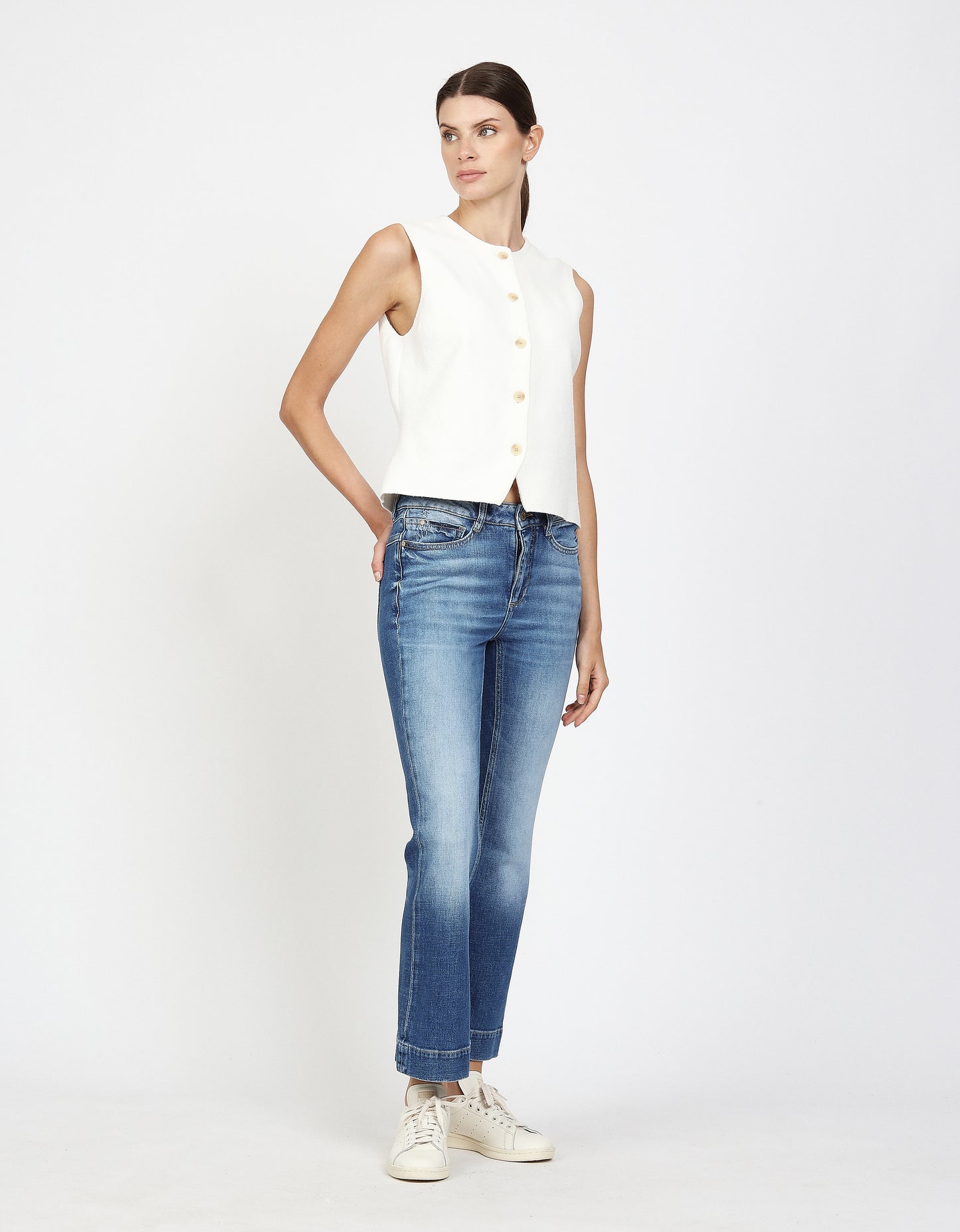 94MAXIMA KICK - flared fit