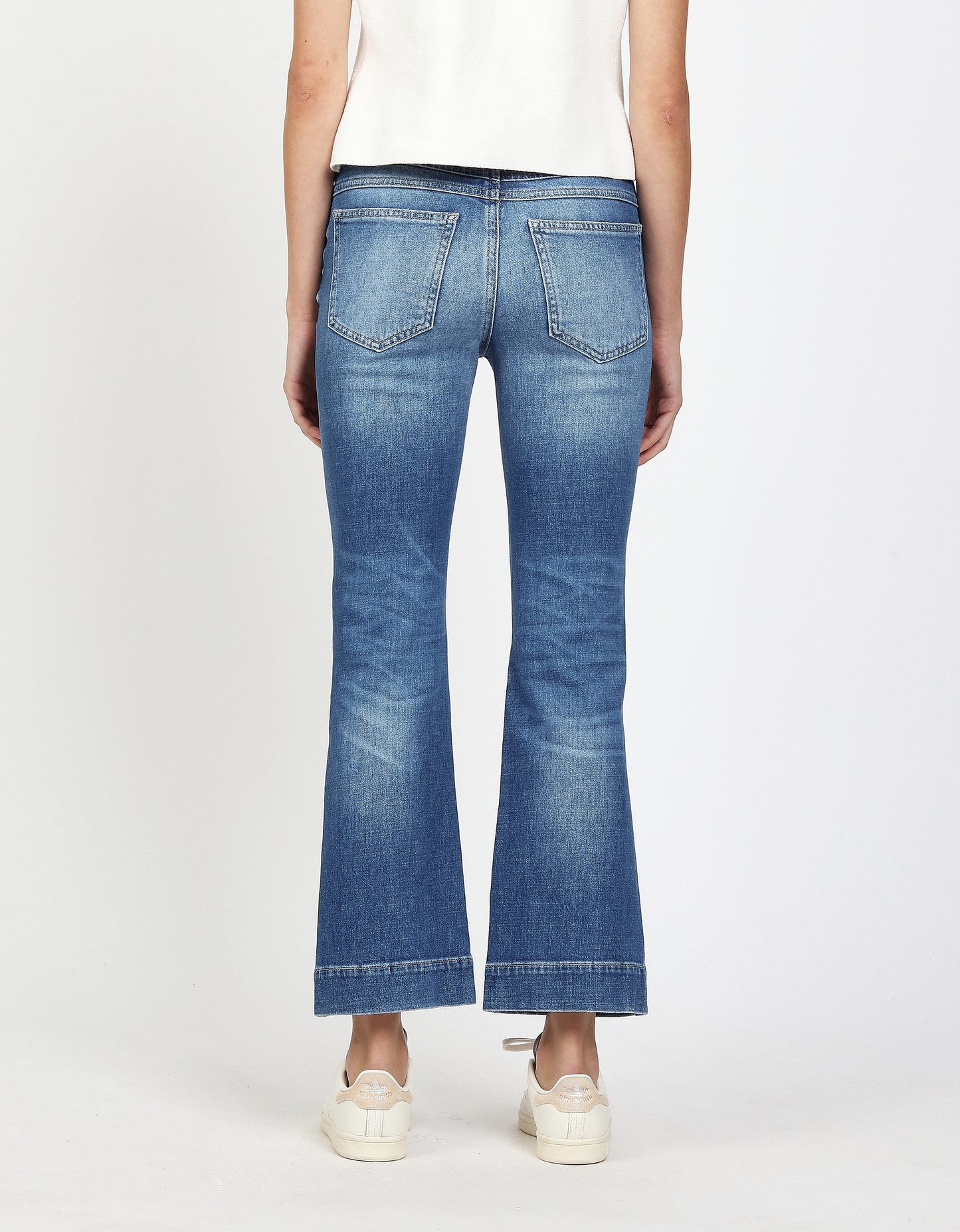 94MAXIMA KICK - flared fit