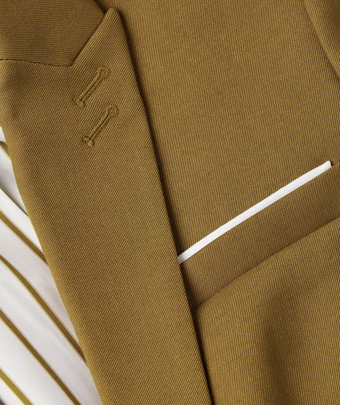 KANAN taillierter Blazer