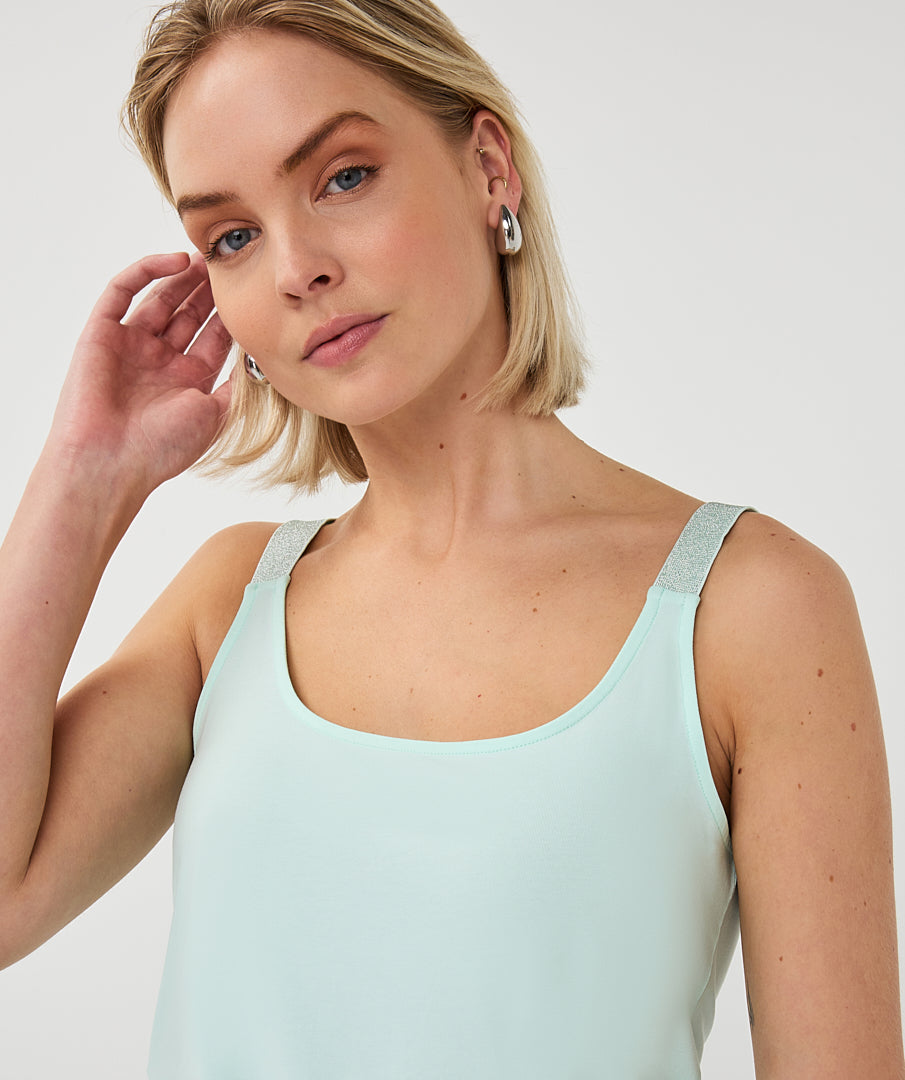 Singlet lurex straps