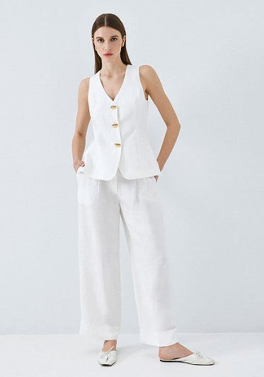 High-waisted pants