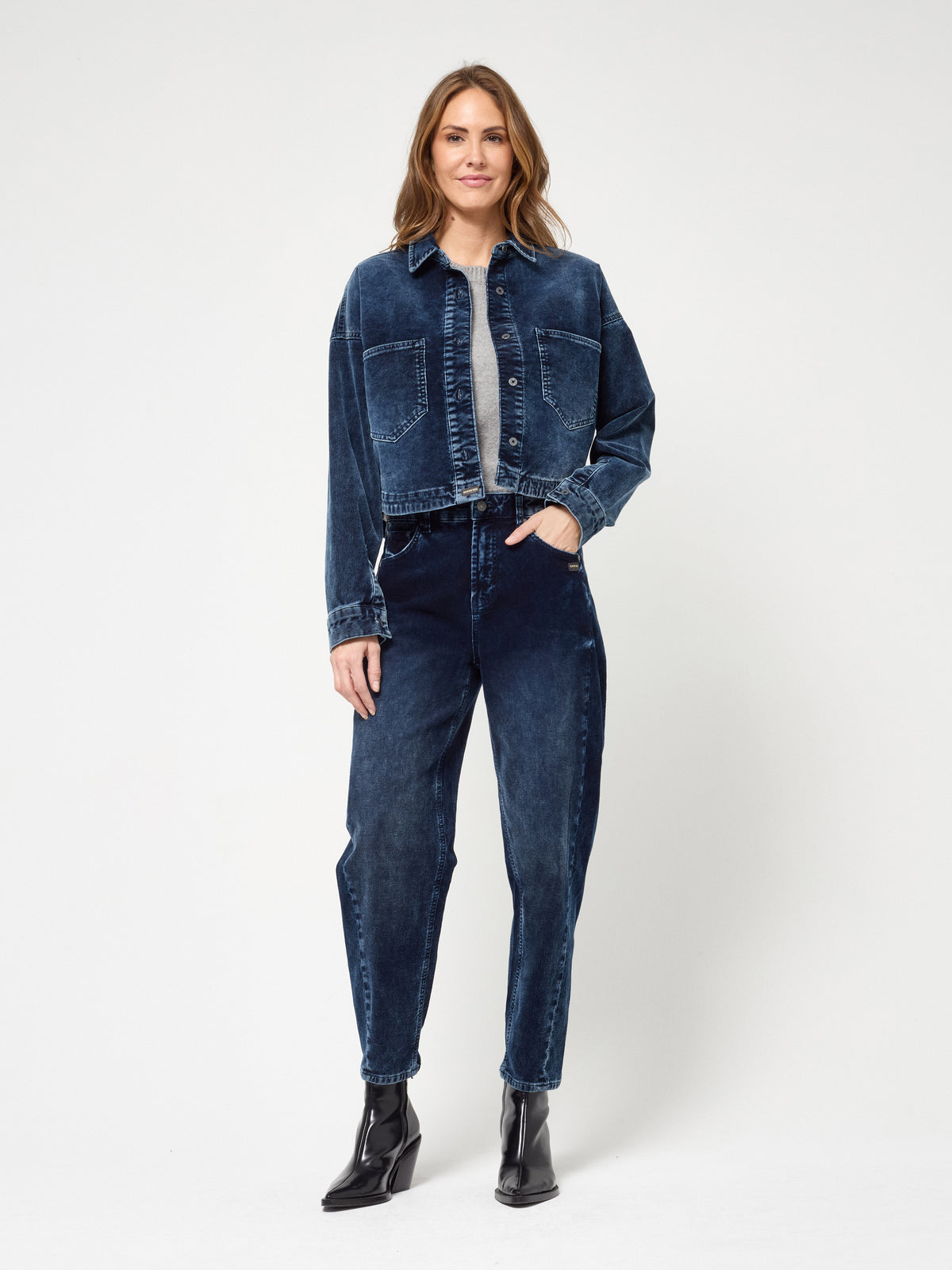 94LUNA CROPPED - oversized fit