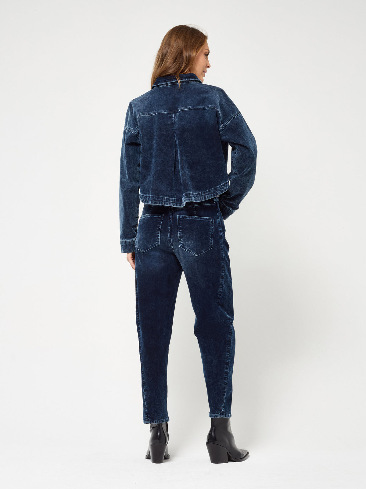 94LUNA CROPPED - oversized fit
